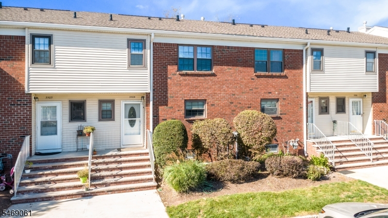 main property photo 0