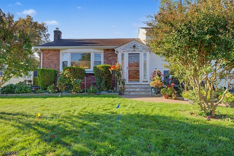 main property photo 0