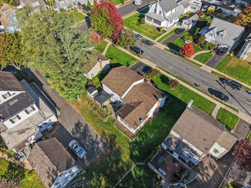 main property photo 49