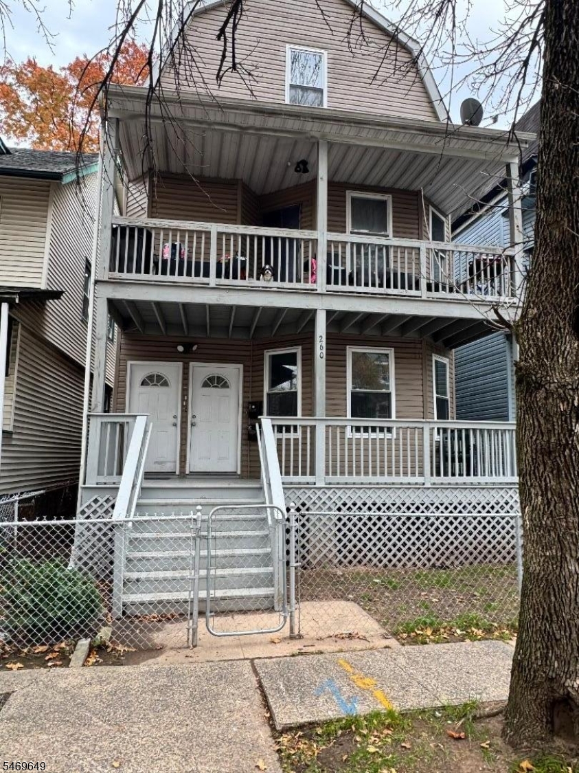 main property photo 0