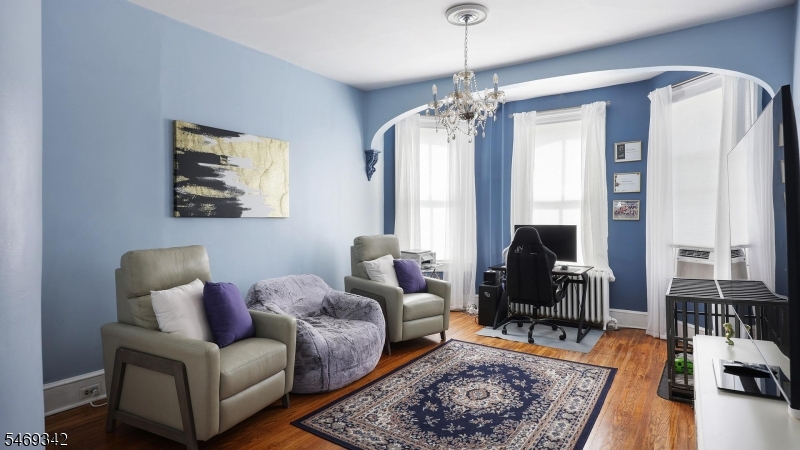main property photo 28