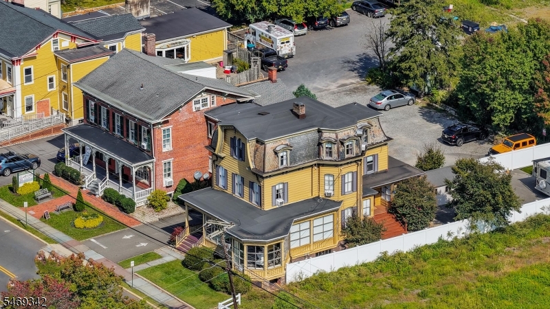 main property photo 44