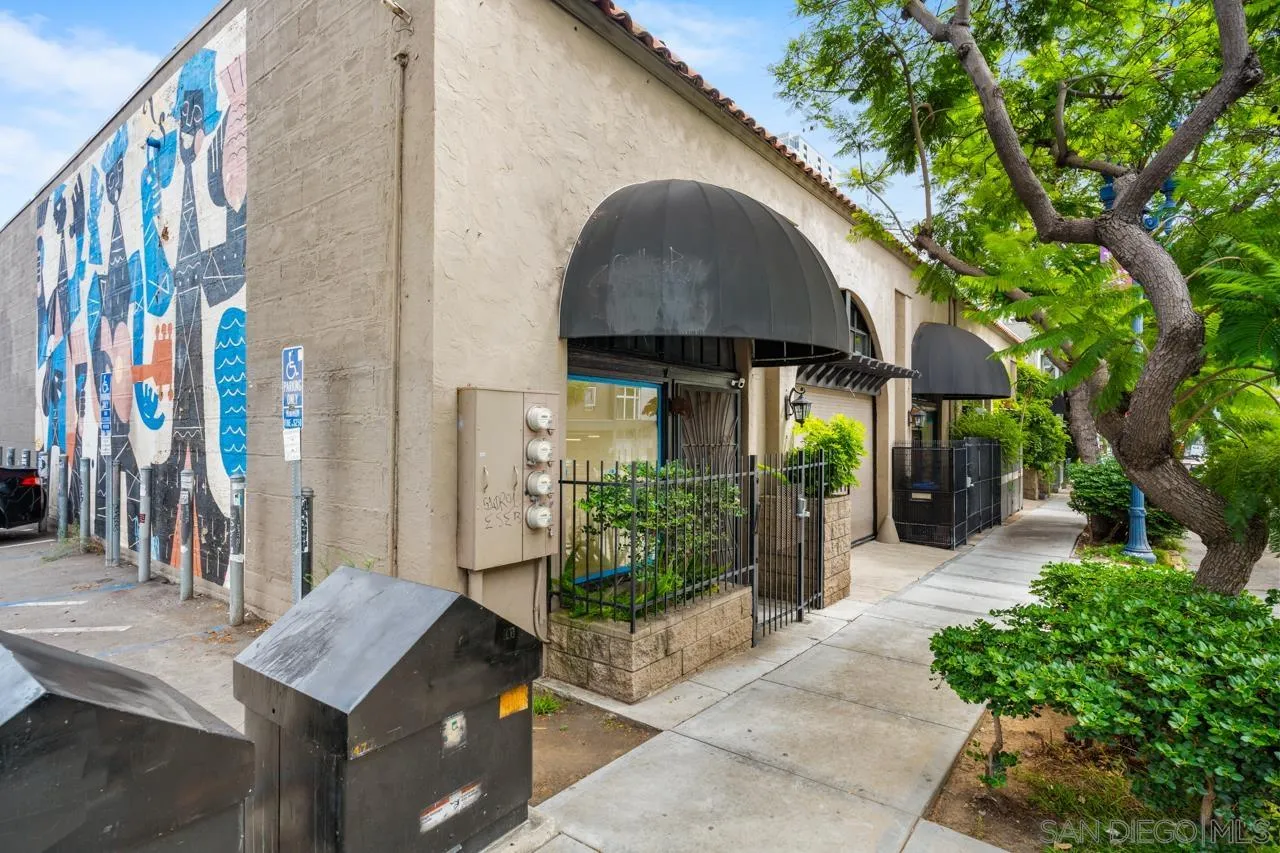 main property photo 20