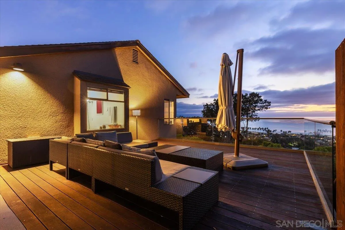 main property photo 59