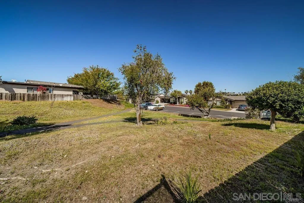 property viewer photo 14