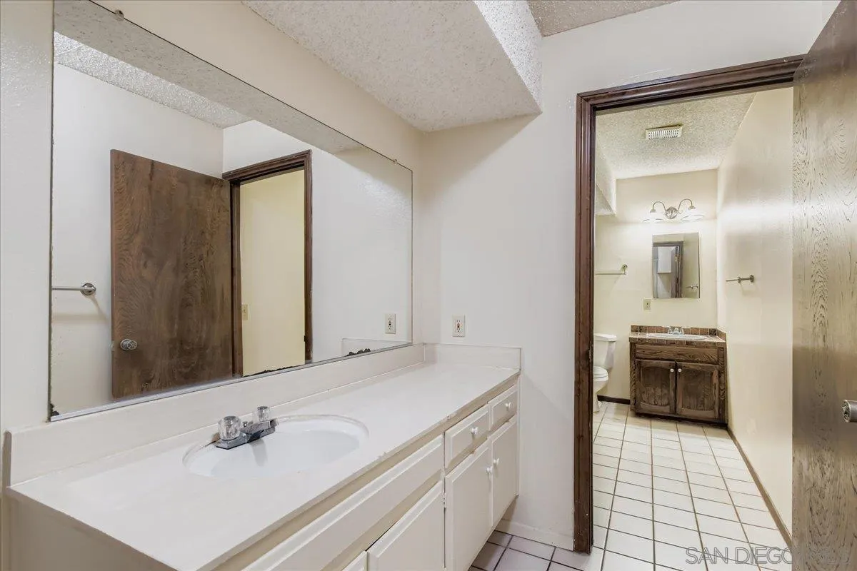 property viewer photo 28