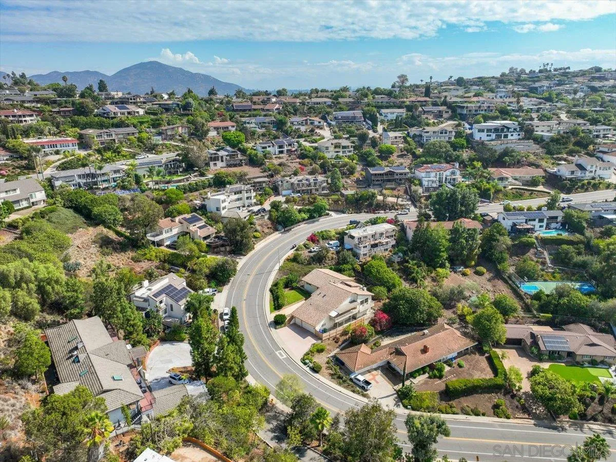 property viewer photo 50