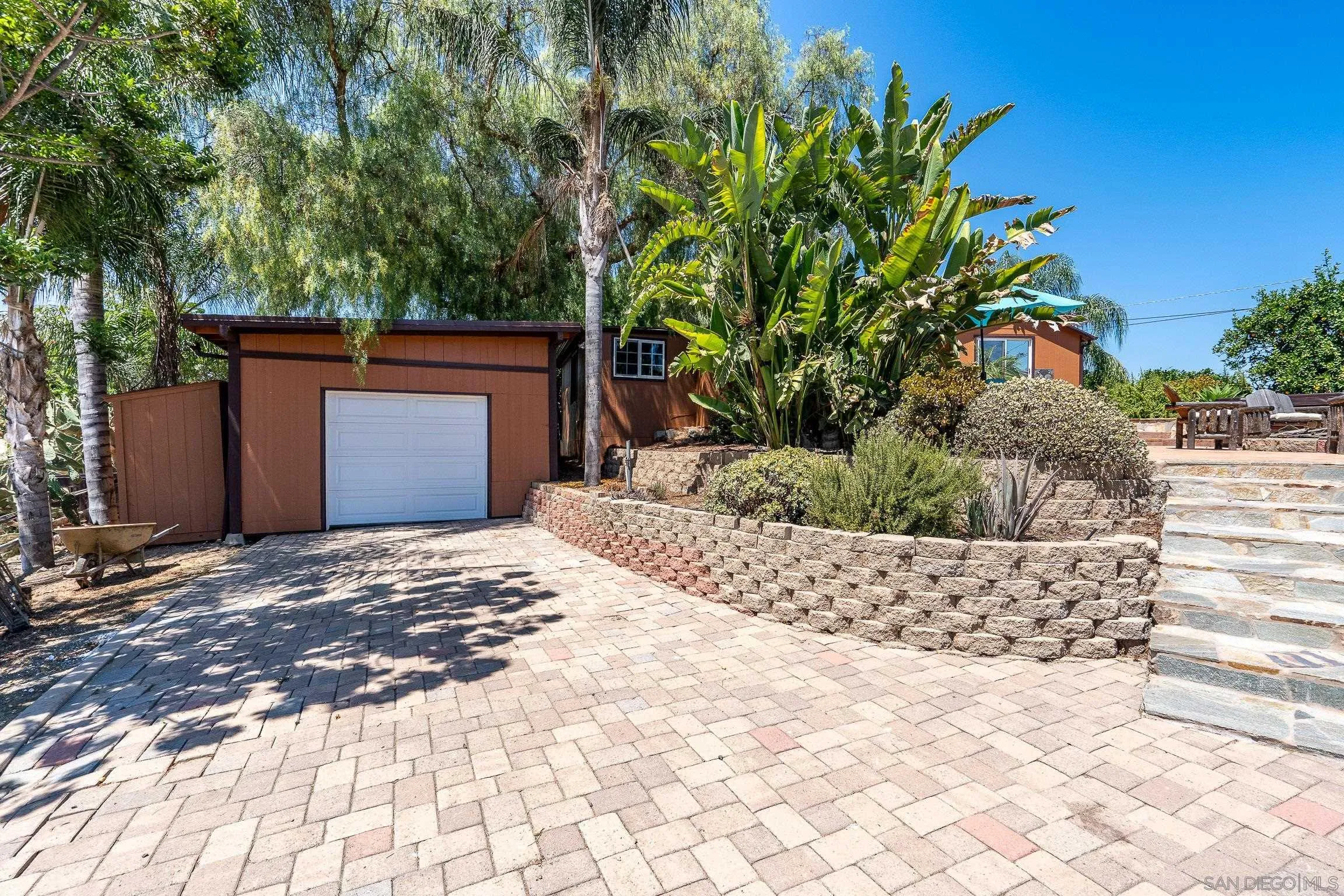 main property photo 52