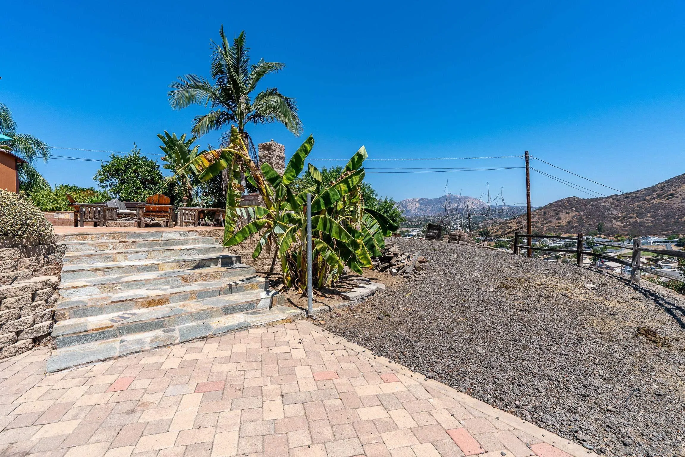 main property photo 60