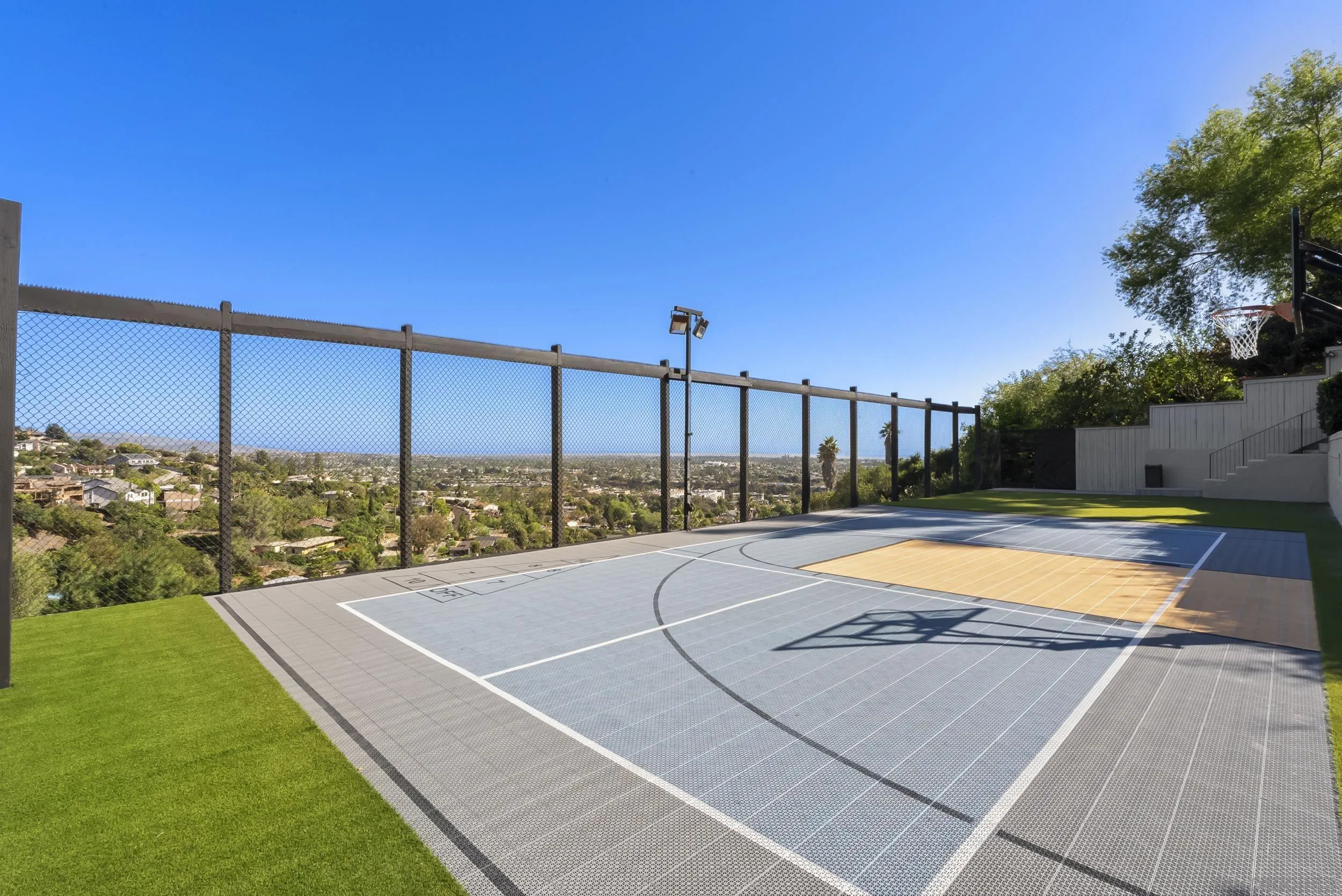 main property photo 35