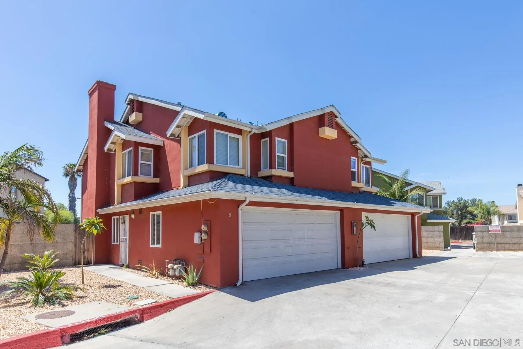 main property photo 17