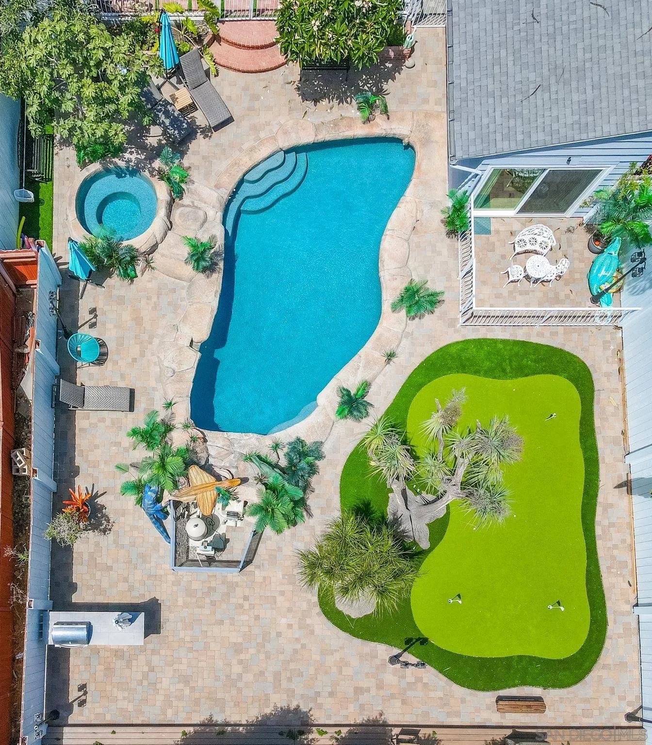 main property photo 58