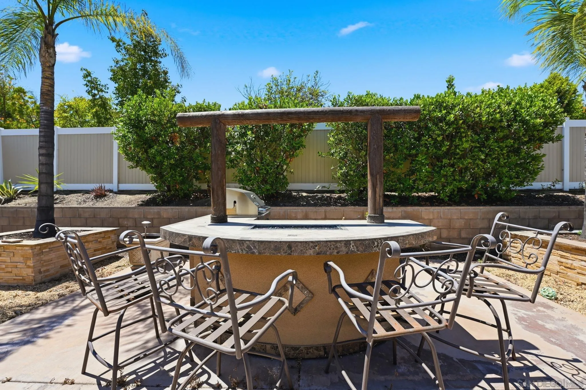 main property photo 58