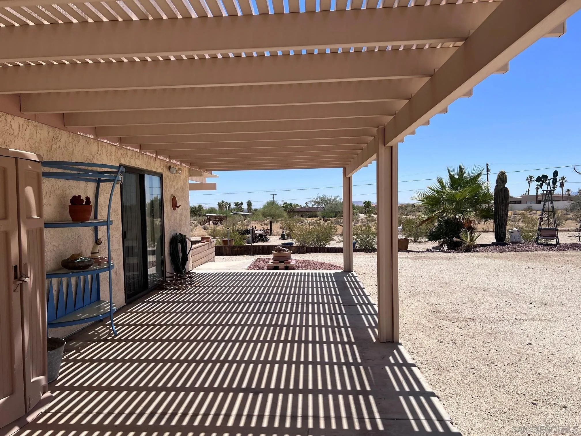main property photo 29