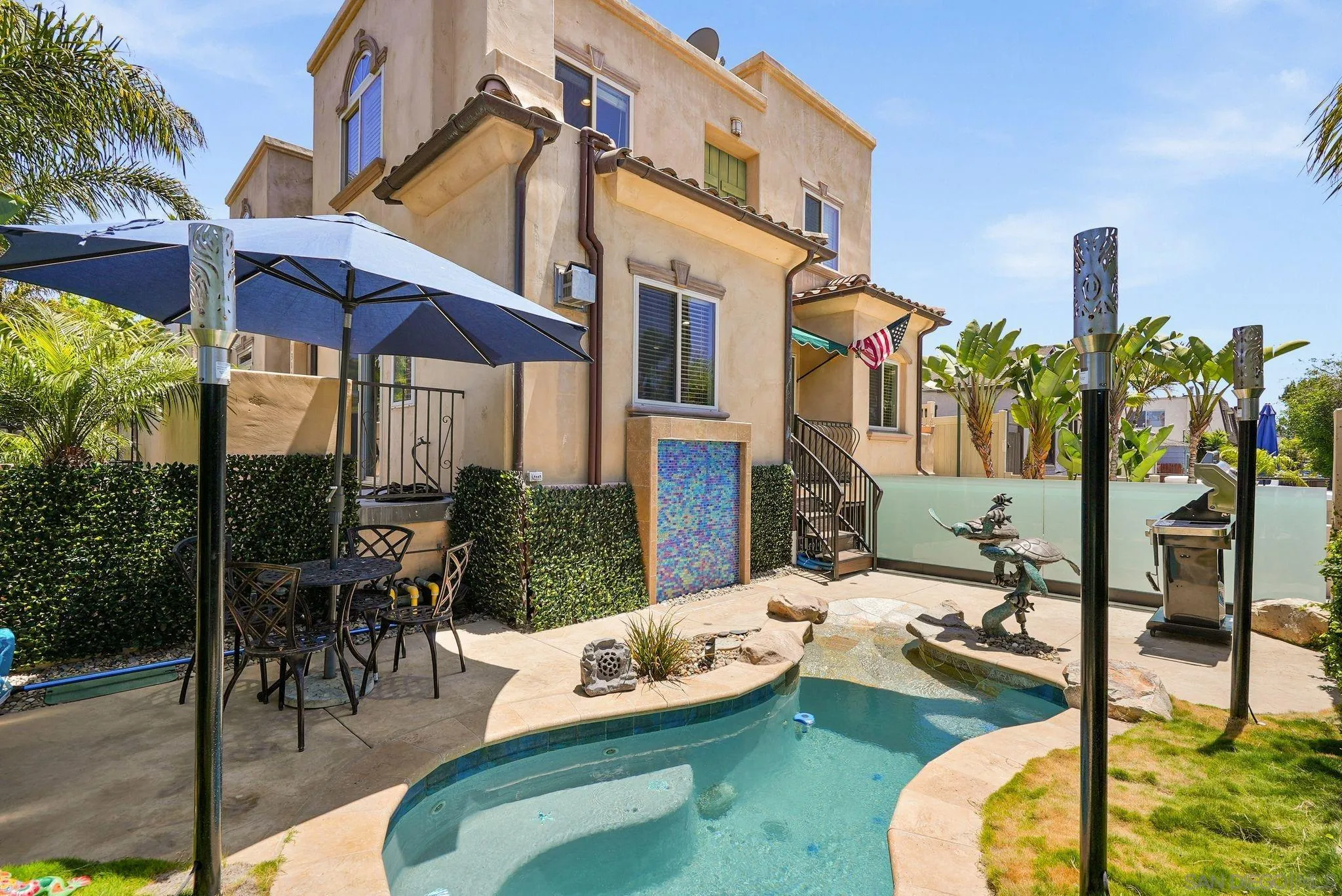 main property photo 24