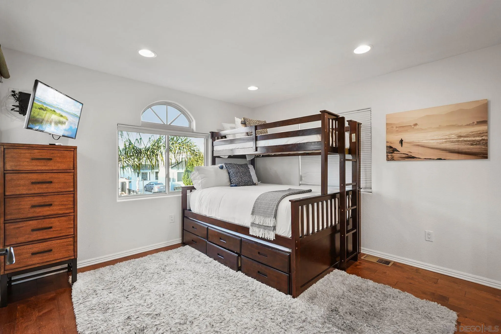 main property photo 61