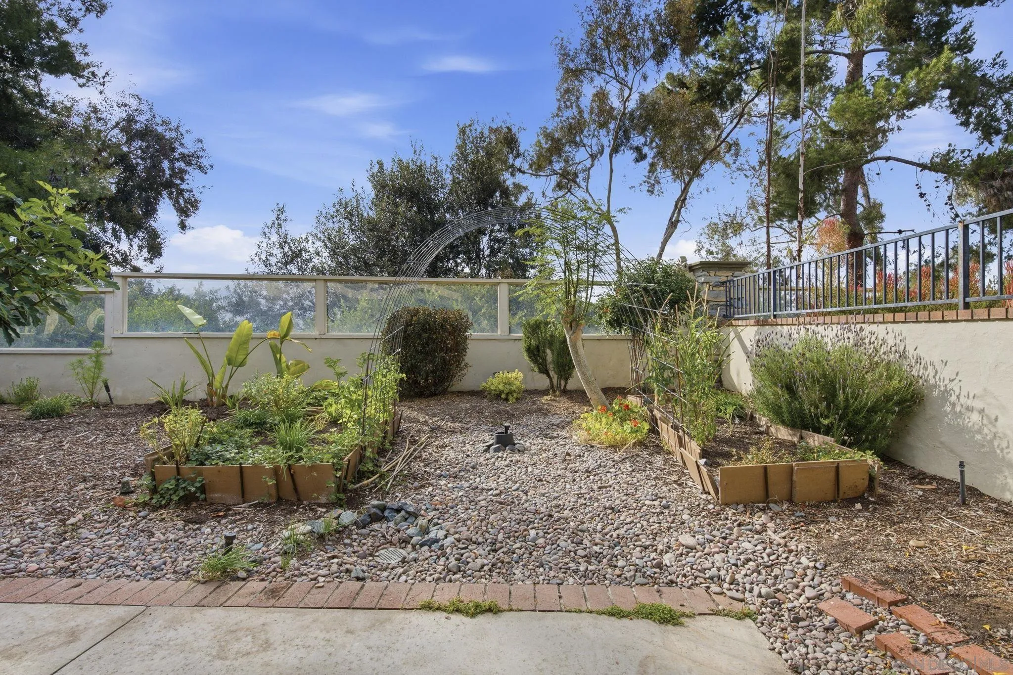 main property photo 54