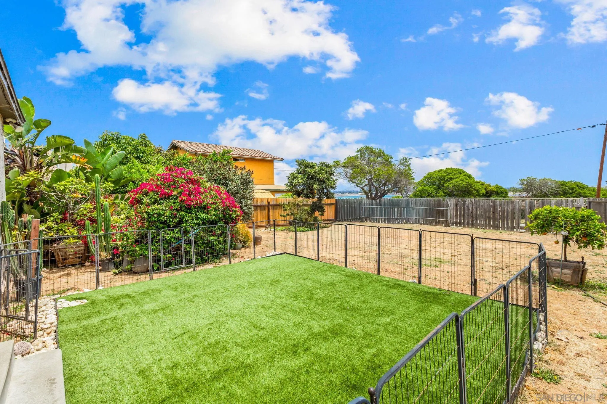 main property photo 17