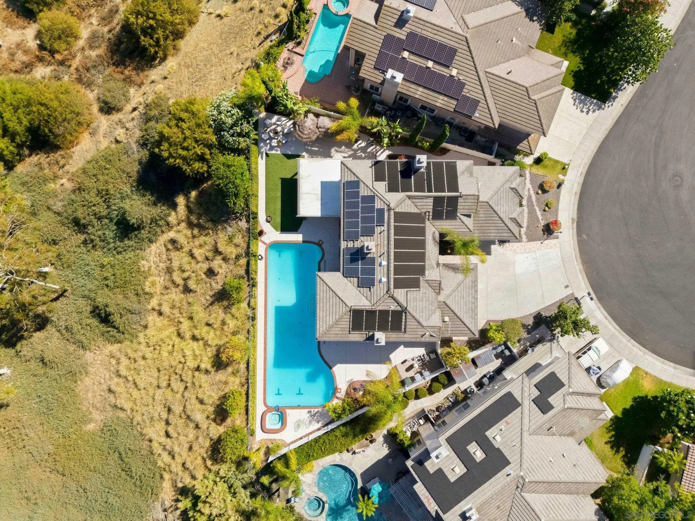 main property photo 48