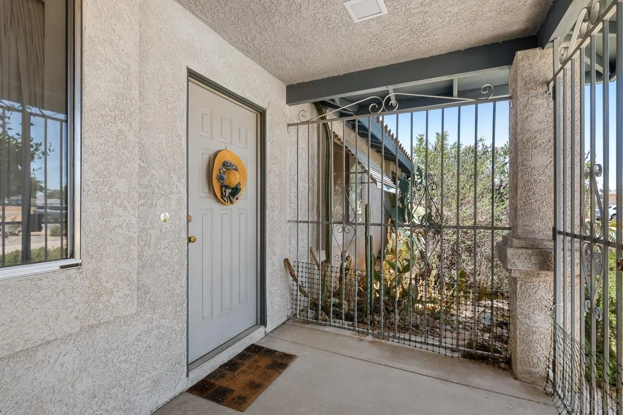 main property photo 7
