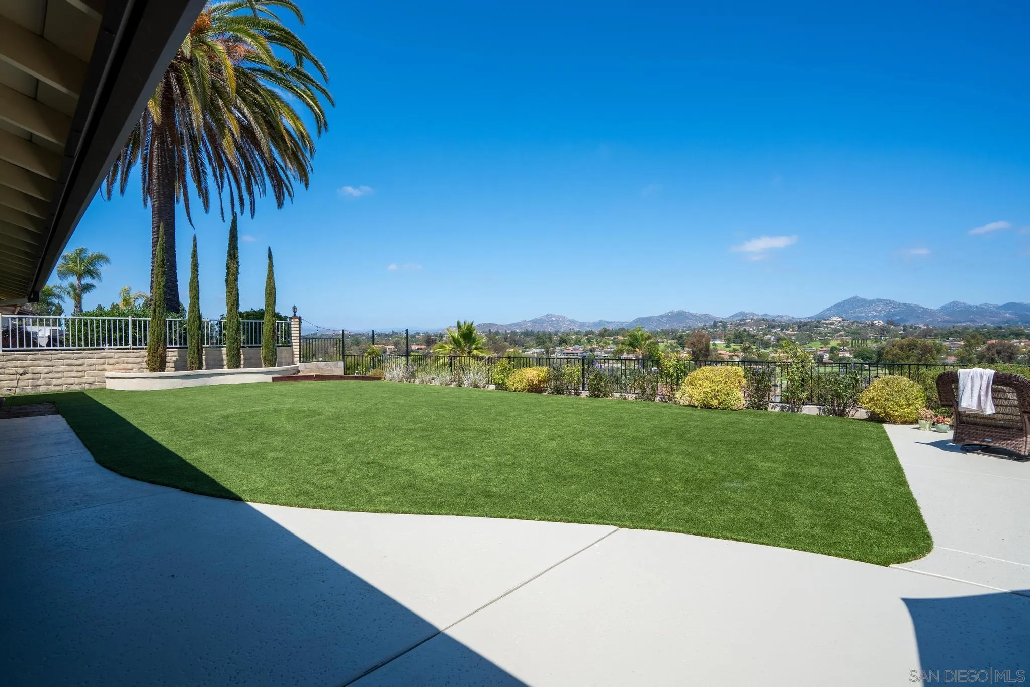 main property photo 24