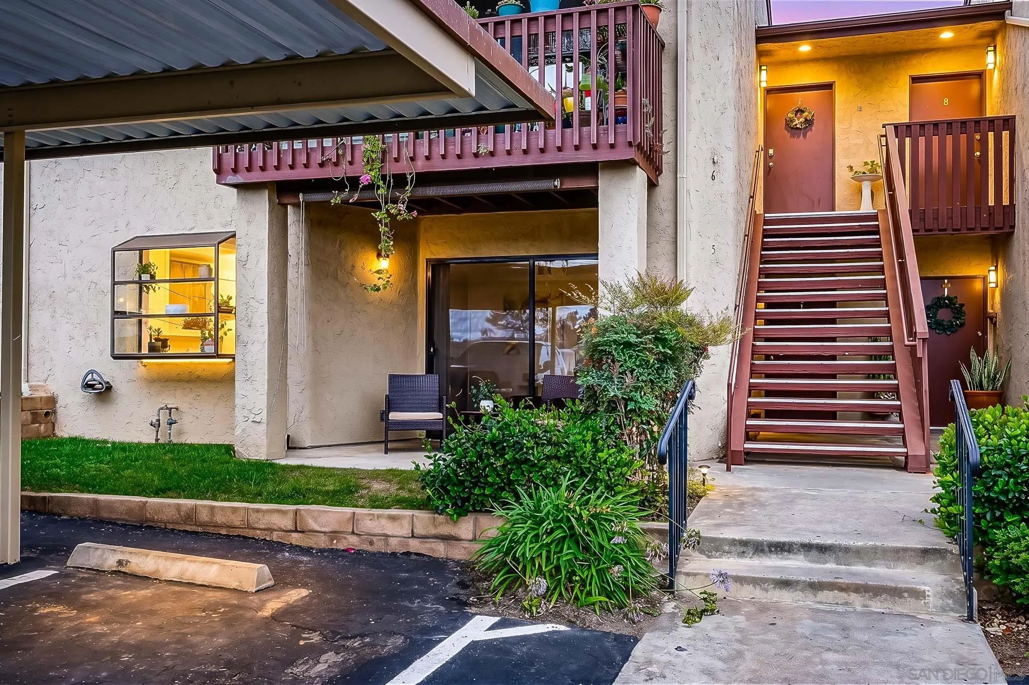 main property photo 31