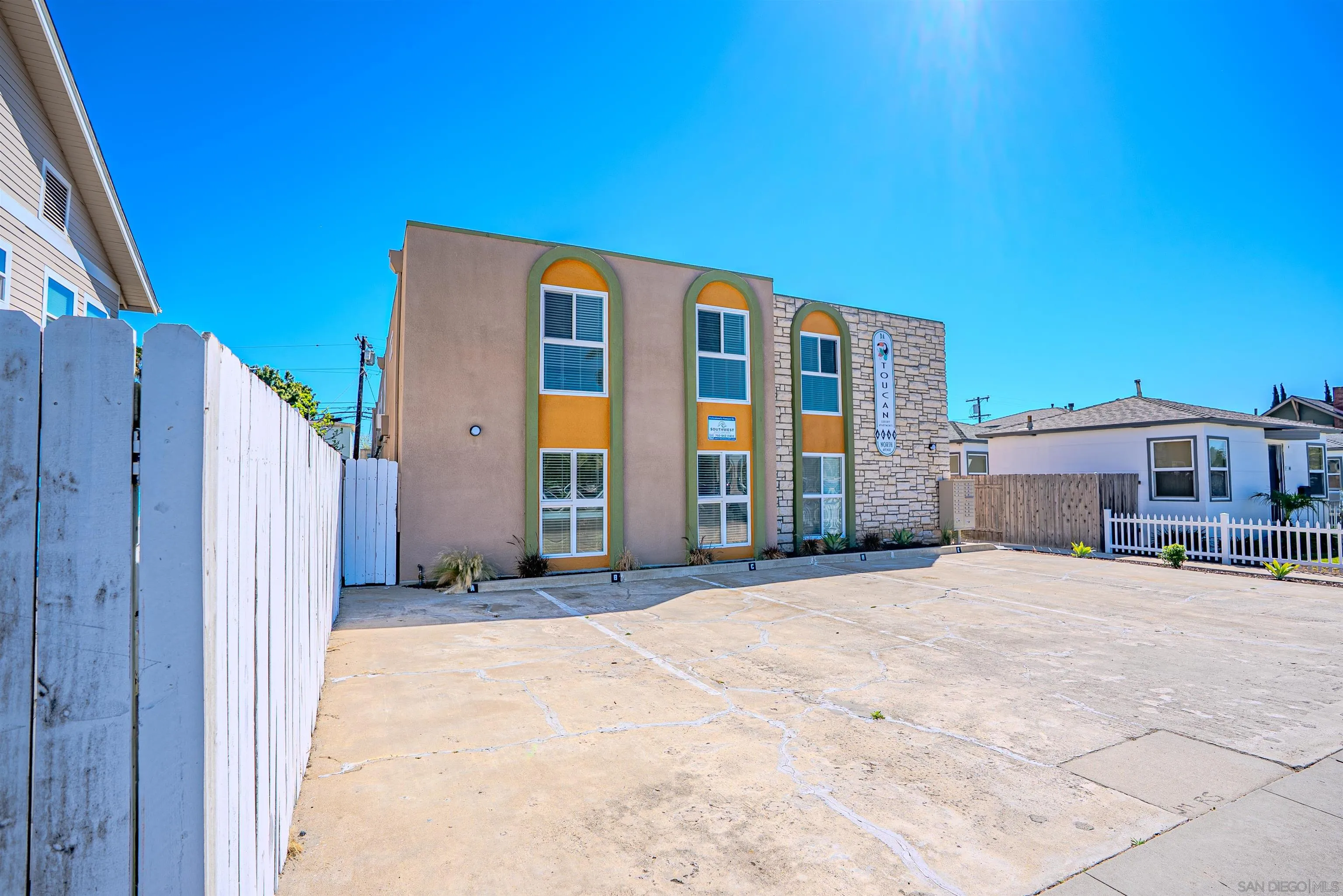 main property photo 2