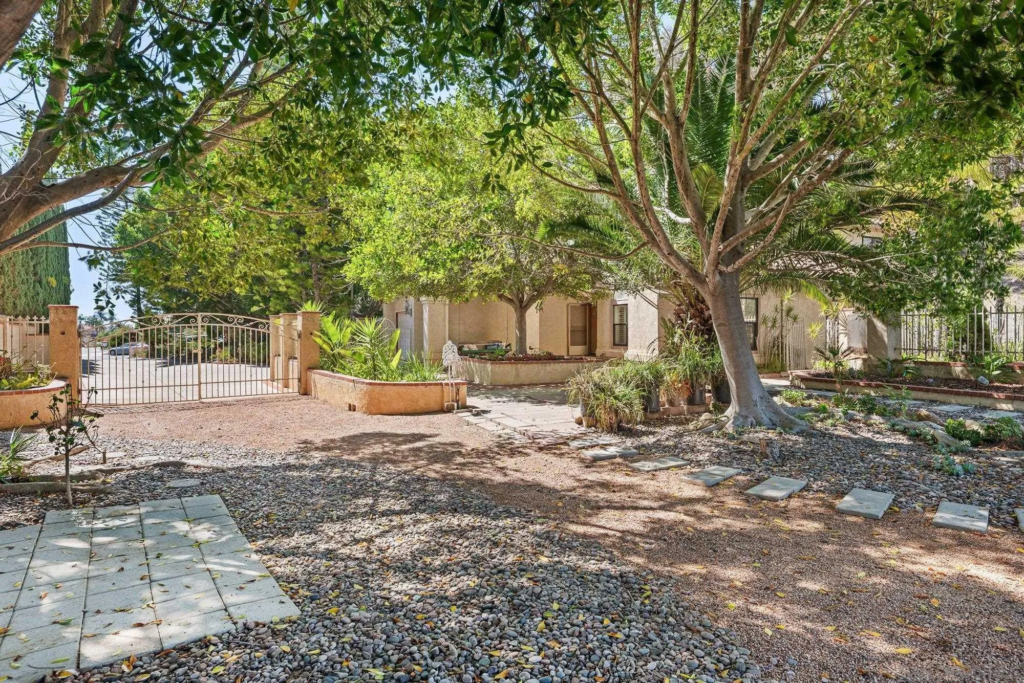 main property photo 48
