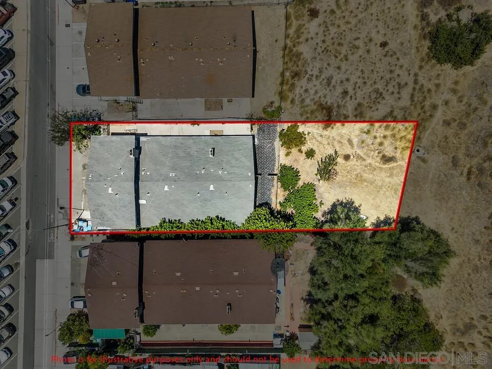 main property photo 24