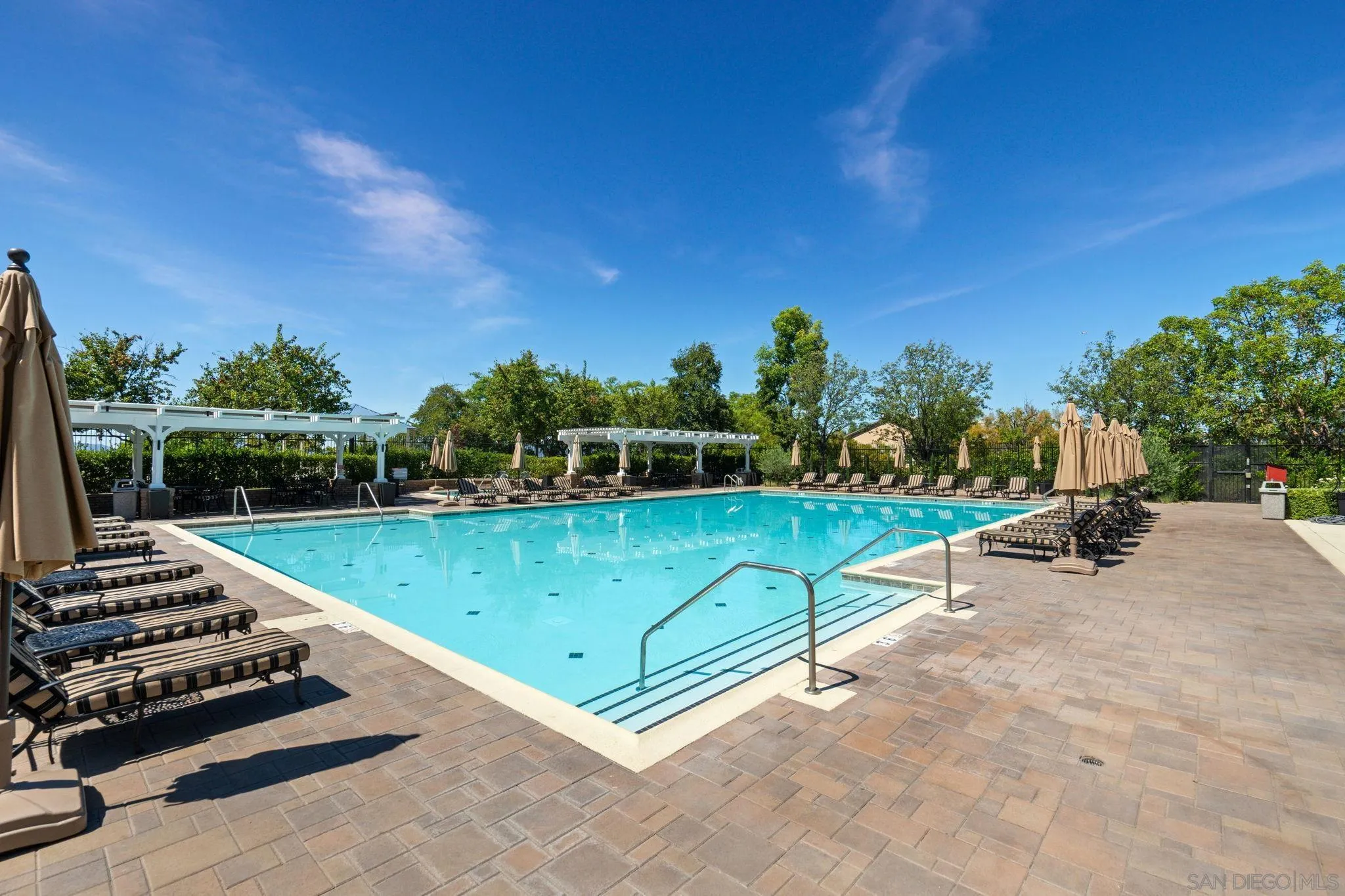 main property photo 51