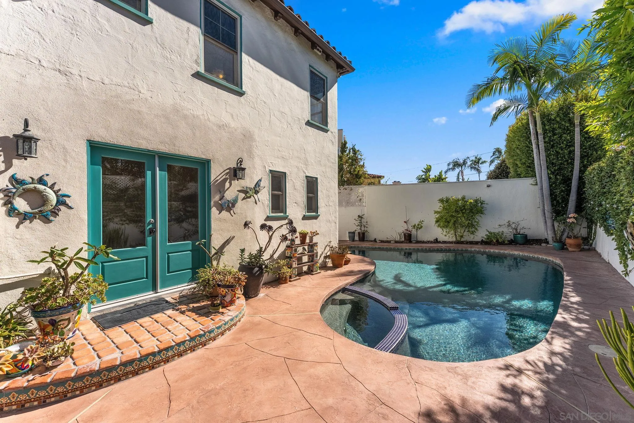 main property photo 29