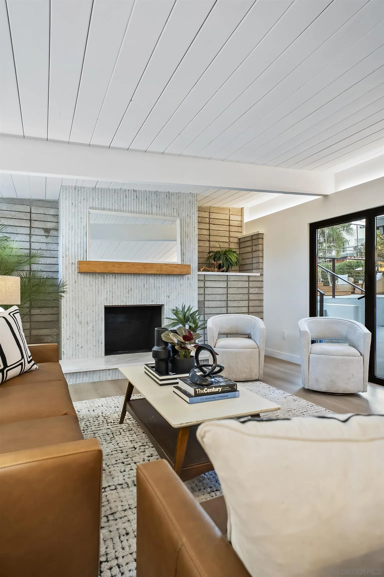 main property photo 73