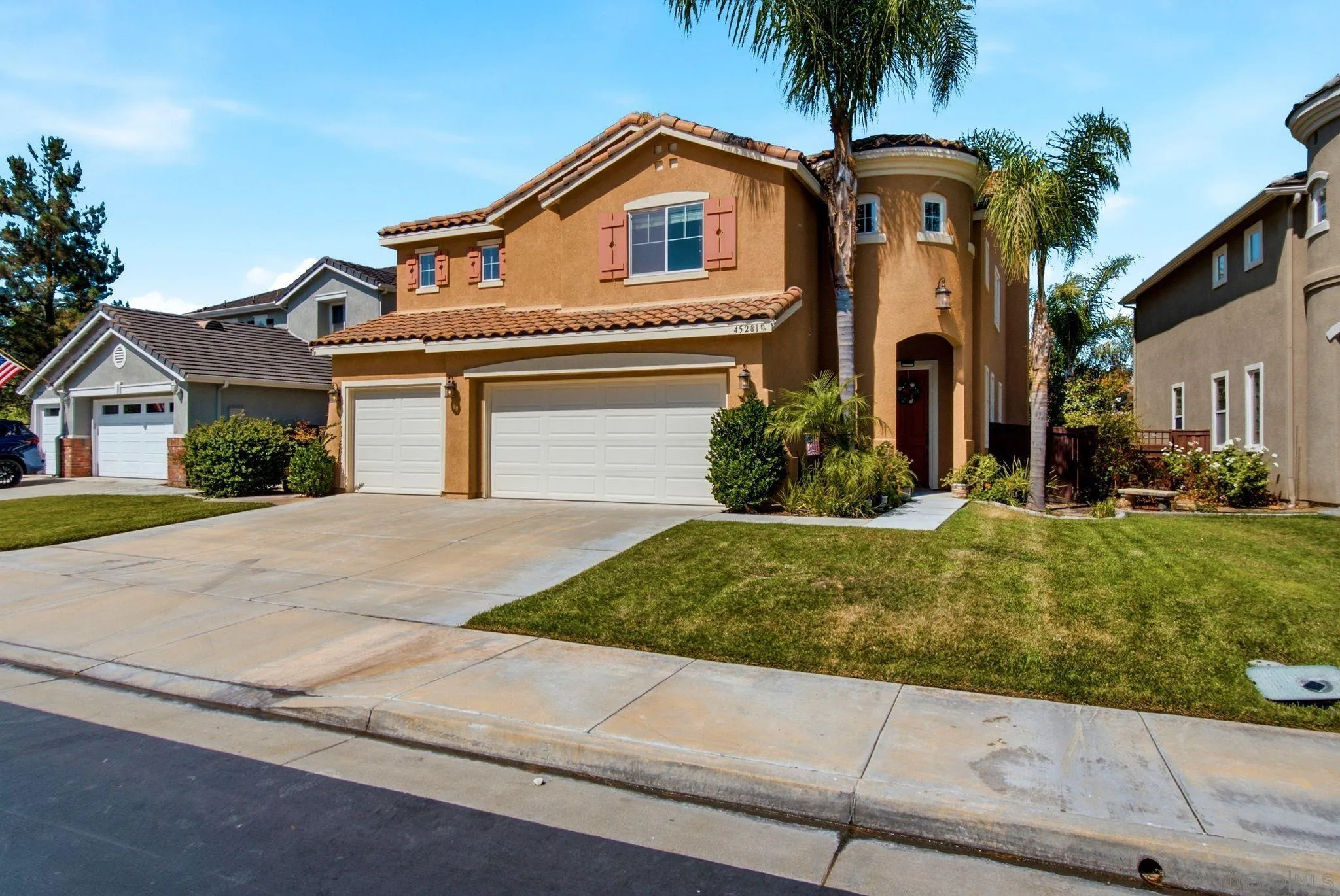main property photo 15