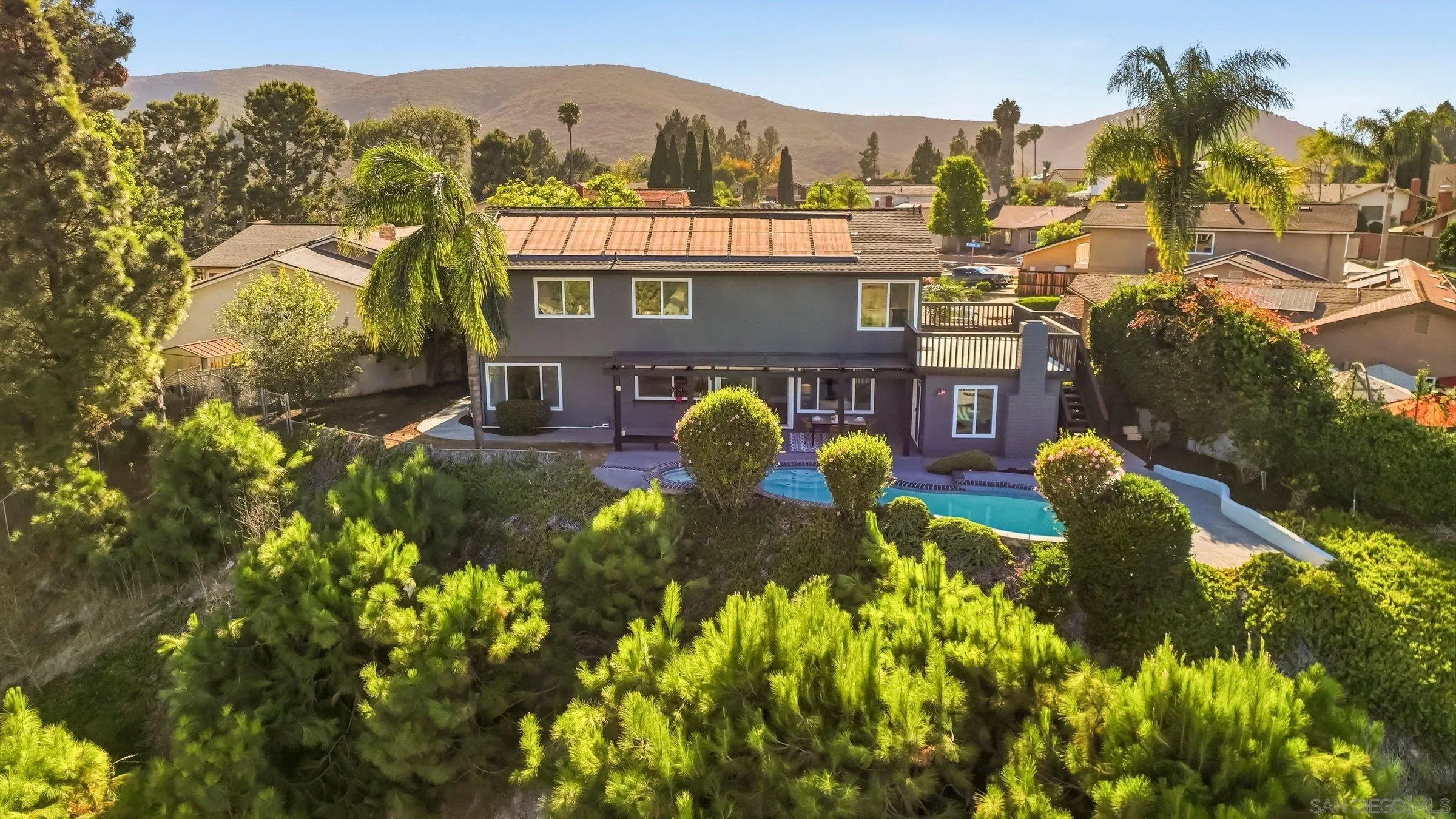 main property photo 50