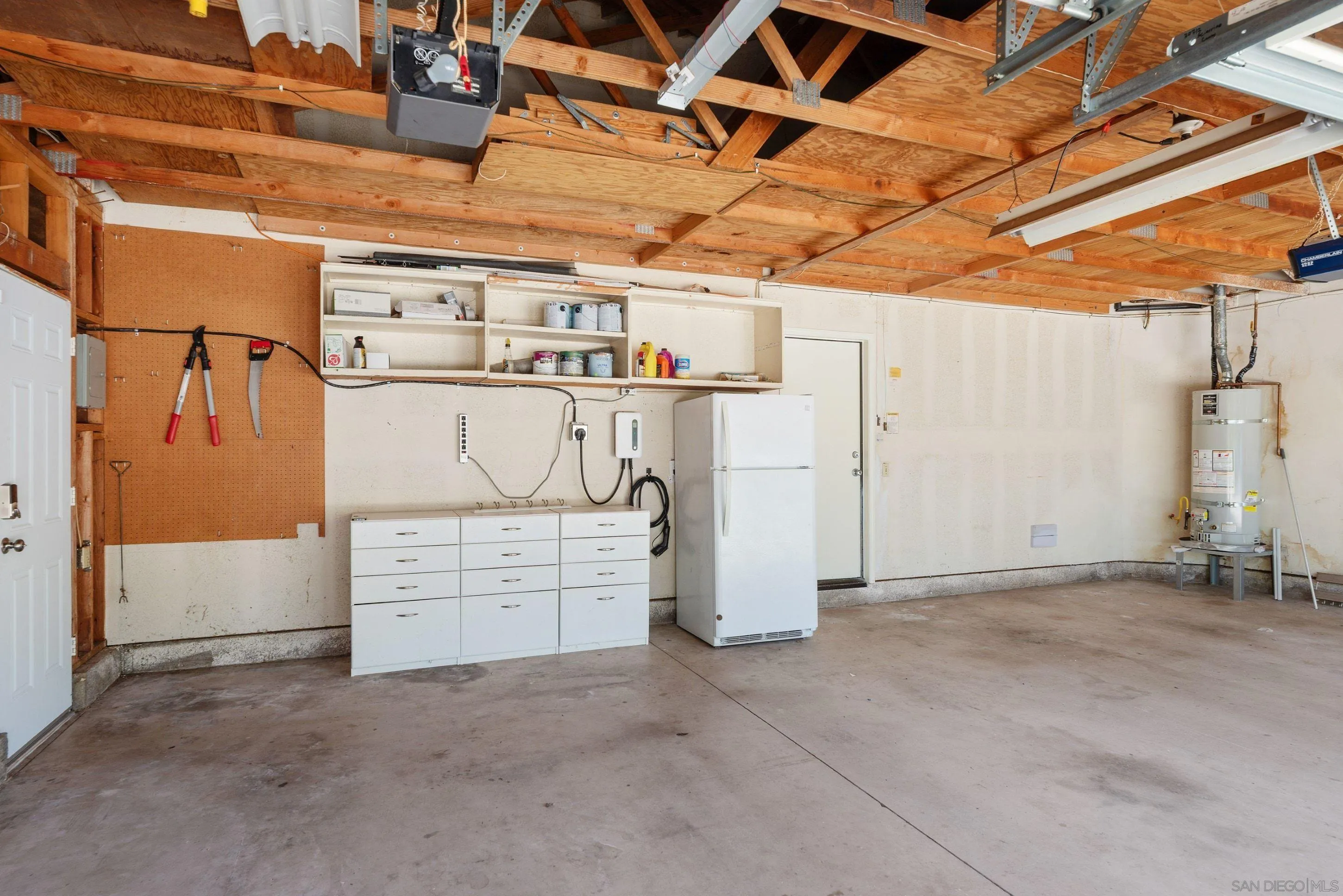 main property photo 48
