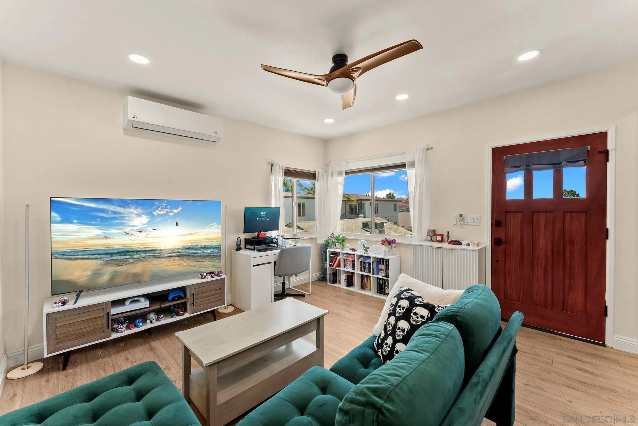 main property photo 20