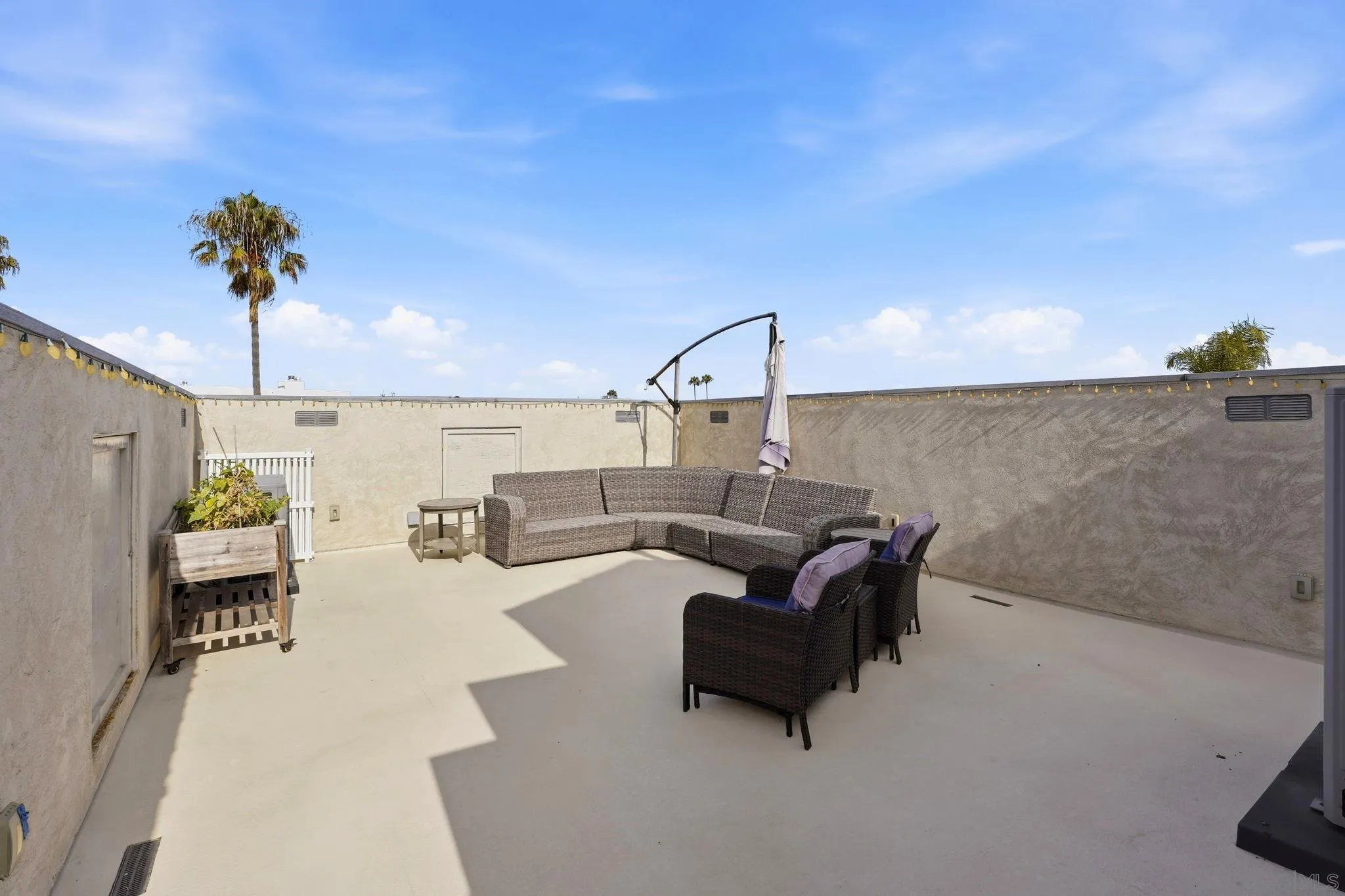 main property photo 64