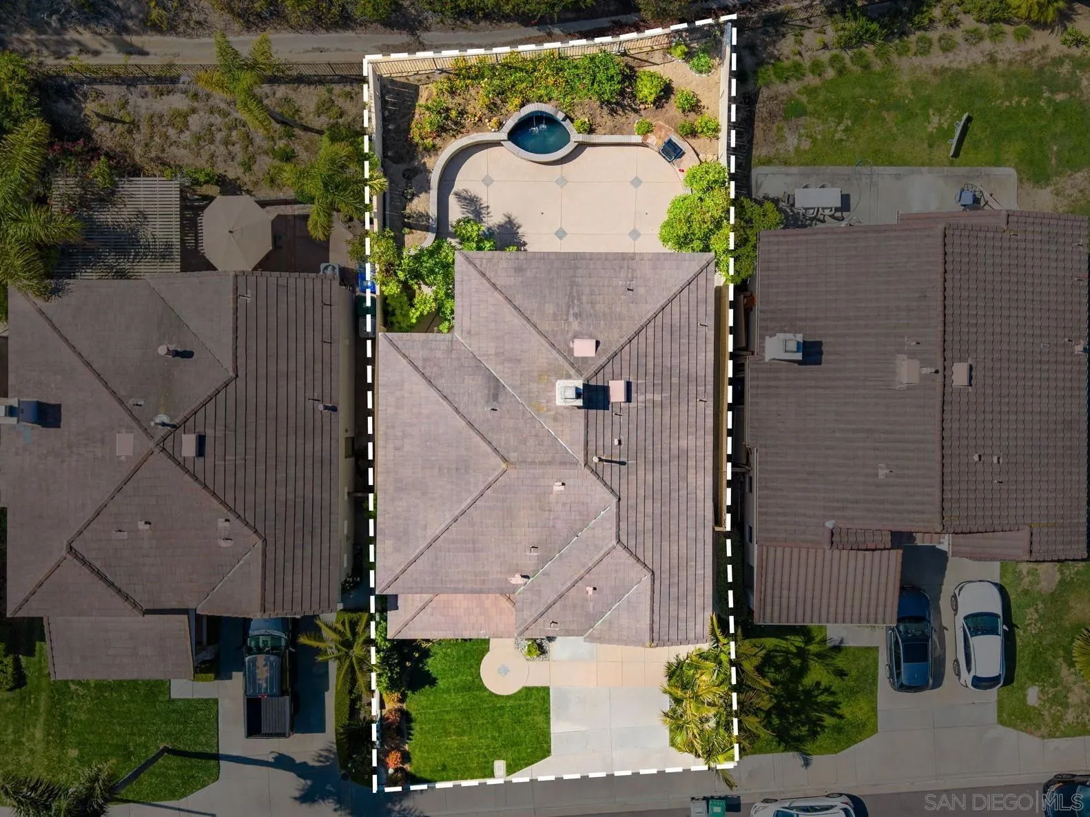 main property photo 29