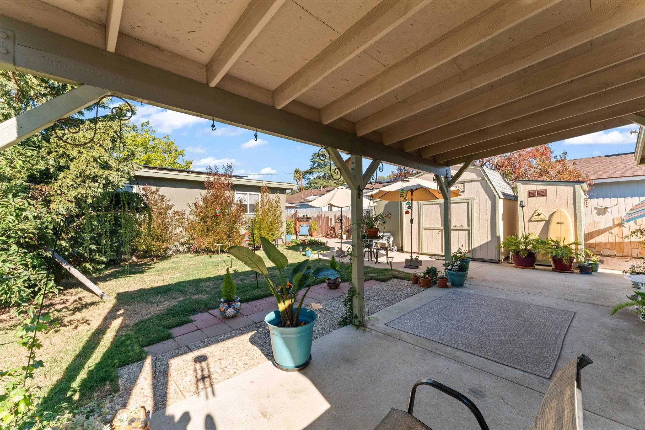 main property photo 34