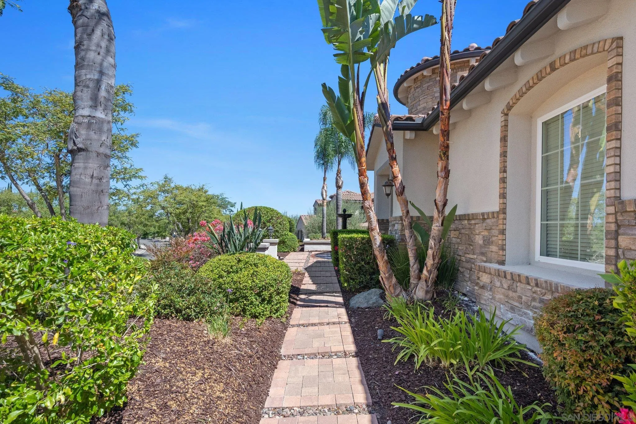 main property photo 59
