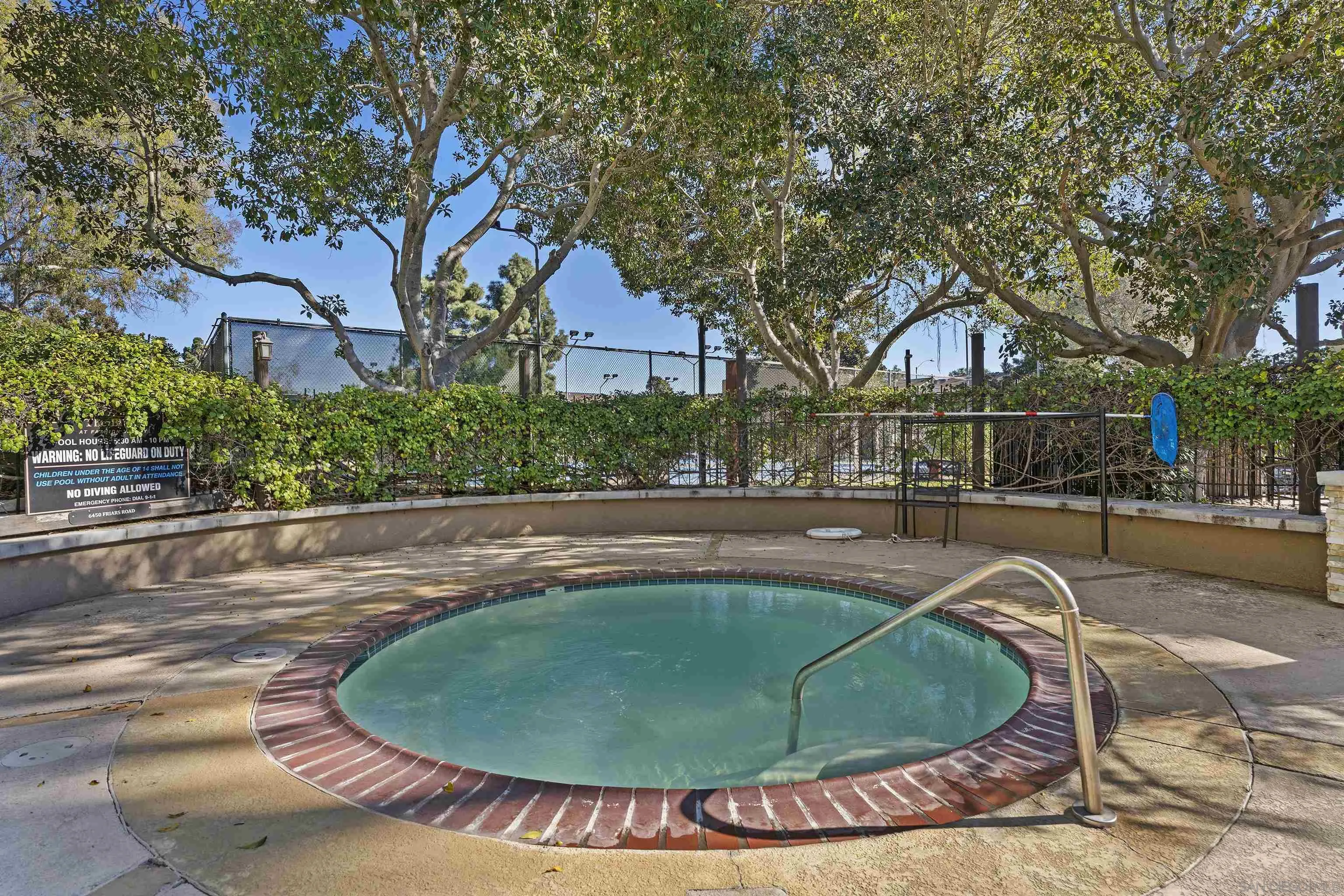 main property photo 27
