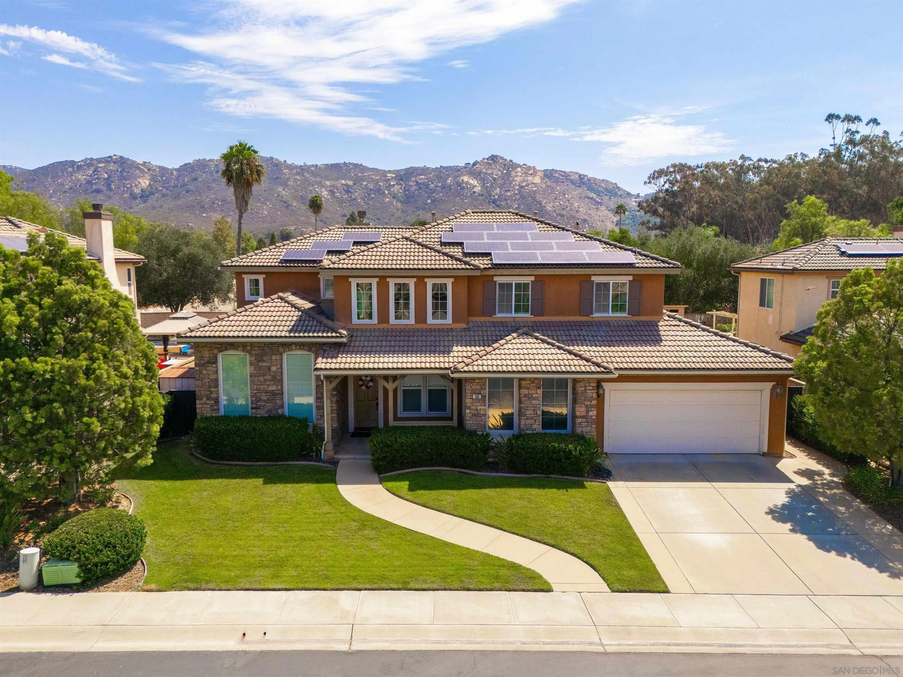 main property photo 0