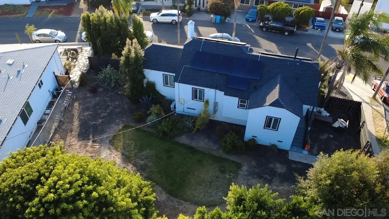 main property photo 14