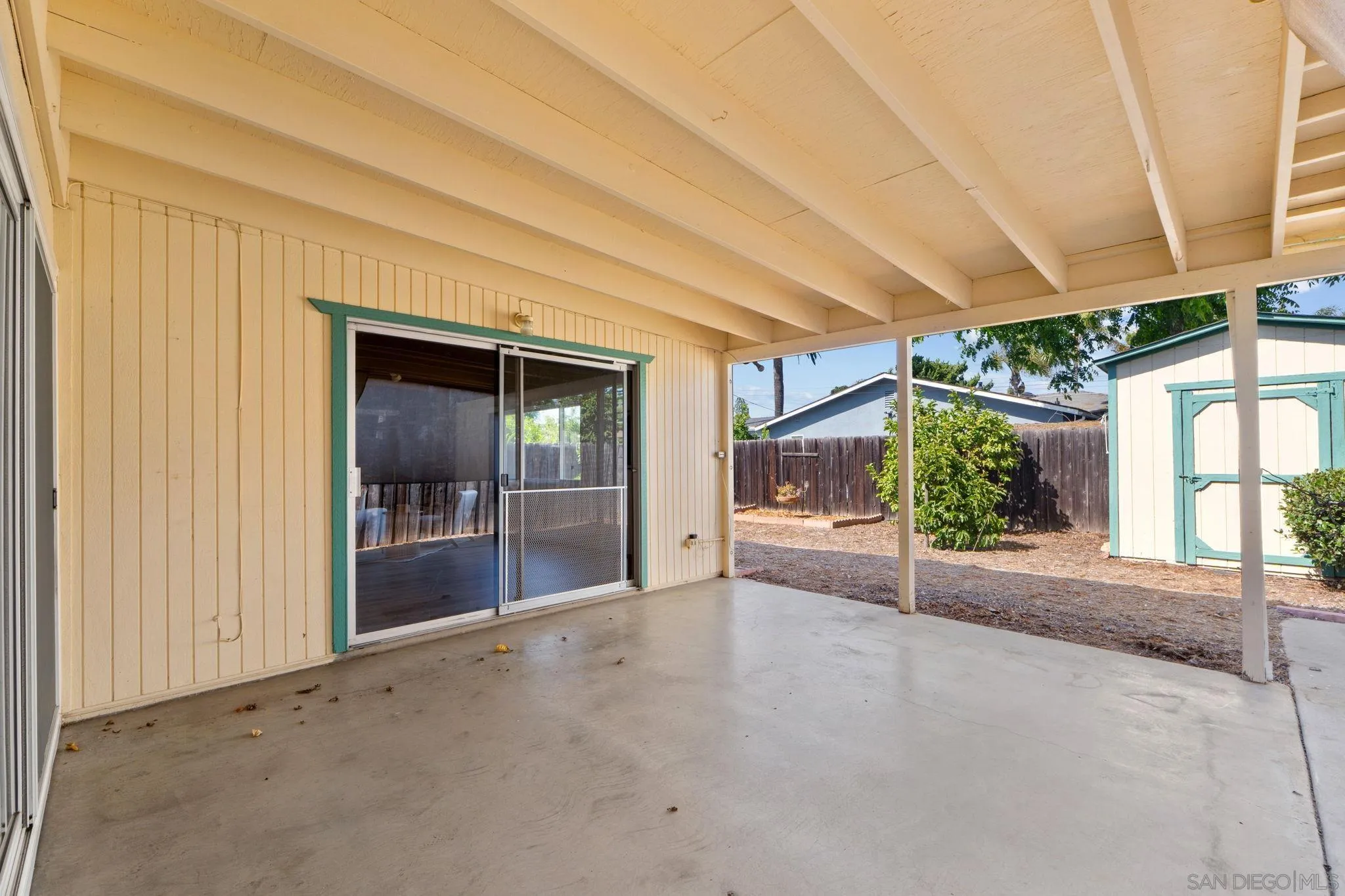 main property photo 36