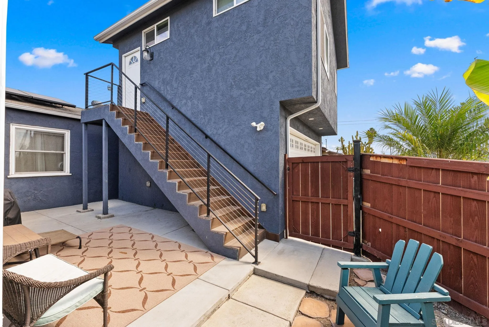 main property photo 14