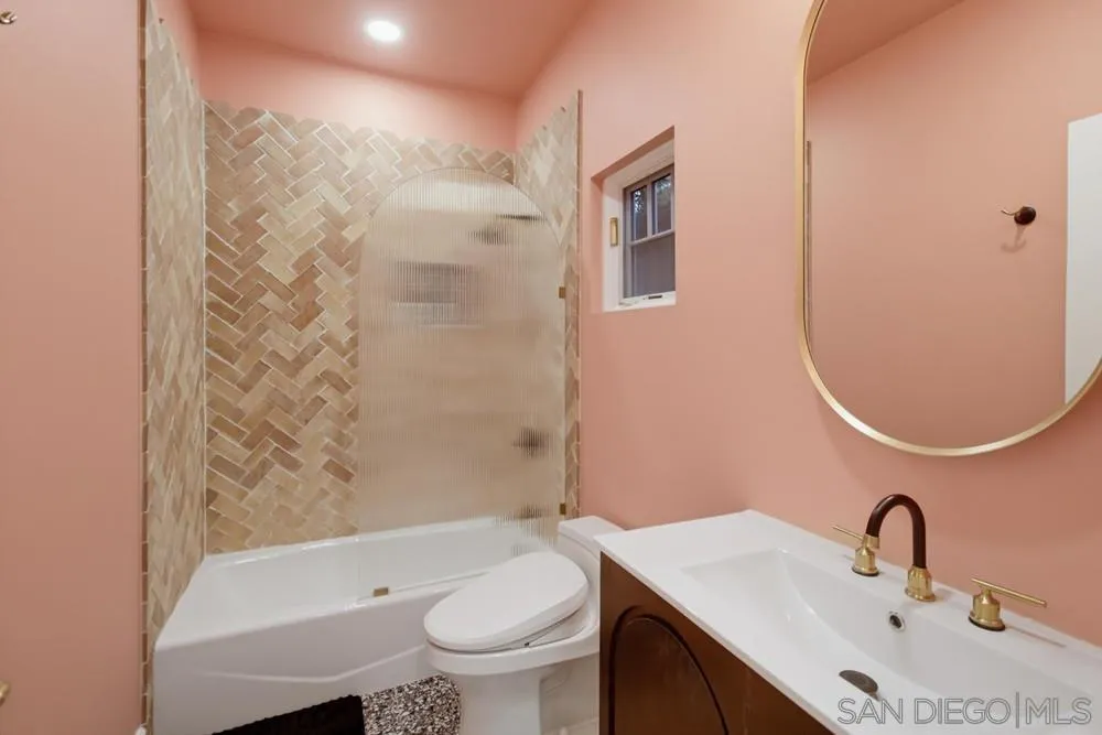 main property photo 68