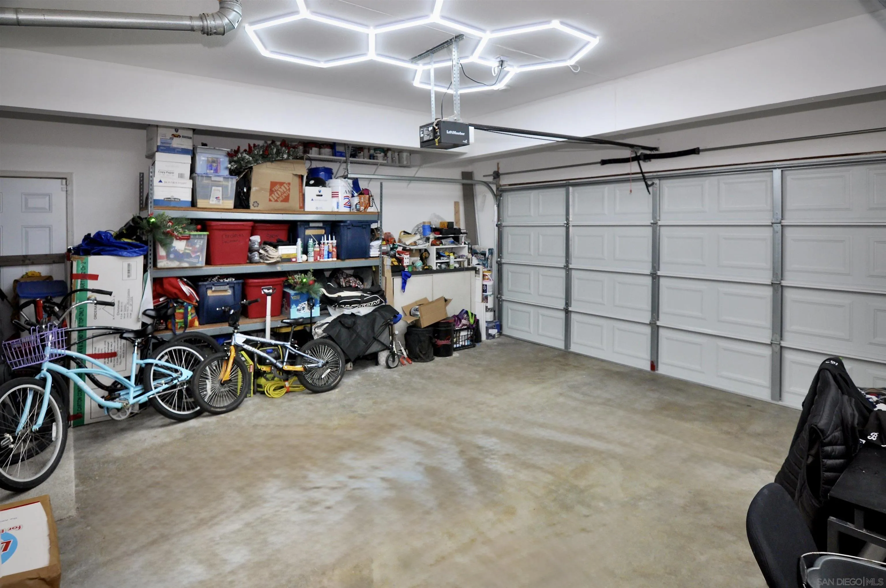 main property photo 54