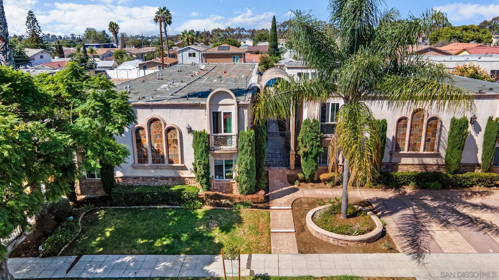 main property photo 39