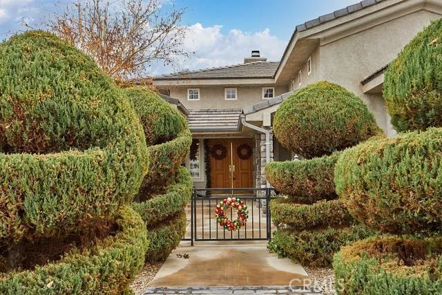 main property photo 5