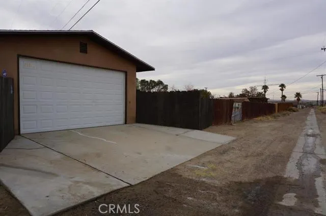 main property photo 23